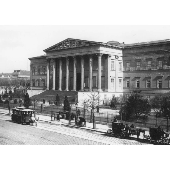 MNM-képeslap / A Magyar Nemzeti Múzeum és előkertje, 1888 