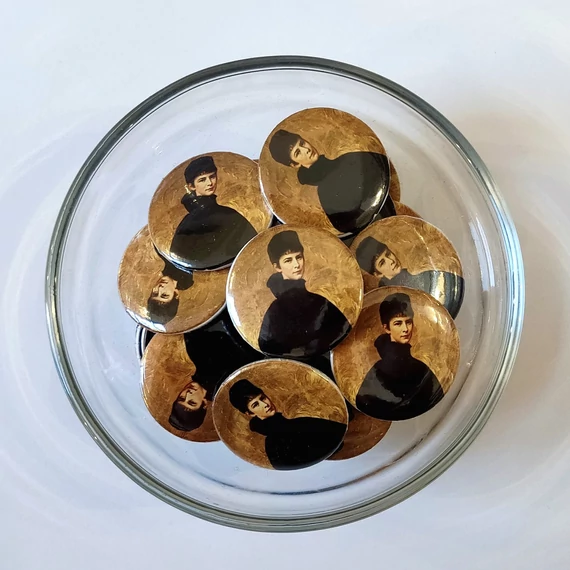My Sisi pop kitűző